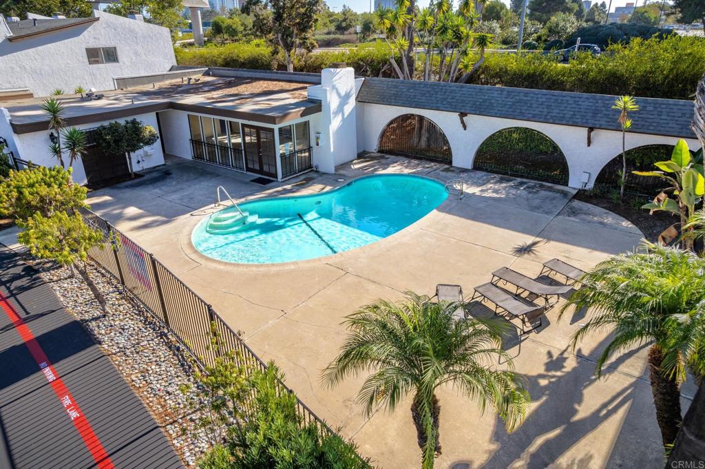 9853 Genesee Ave Avenue