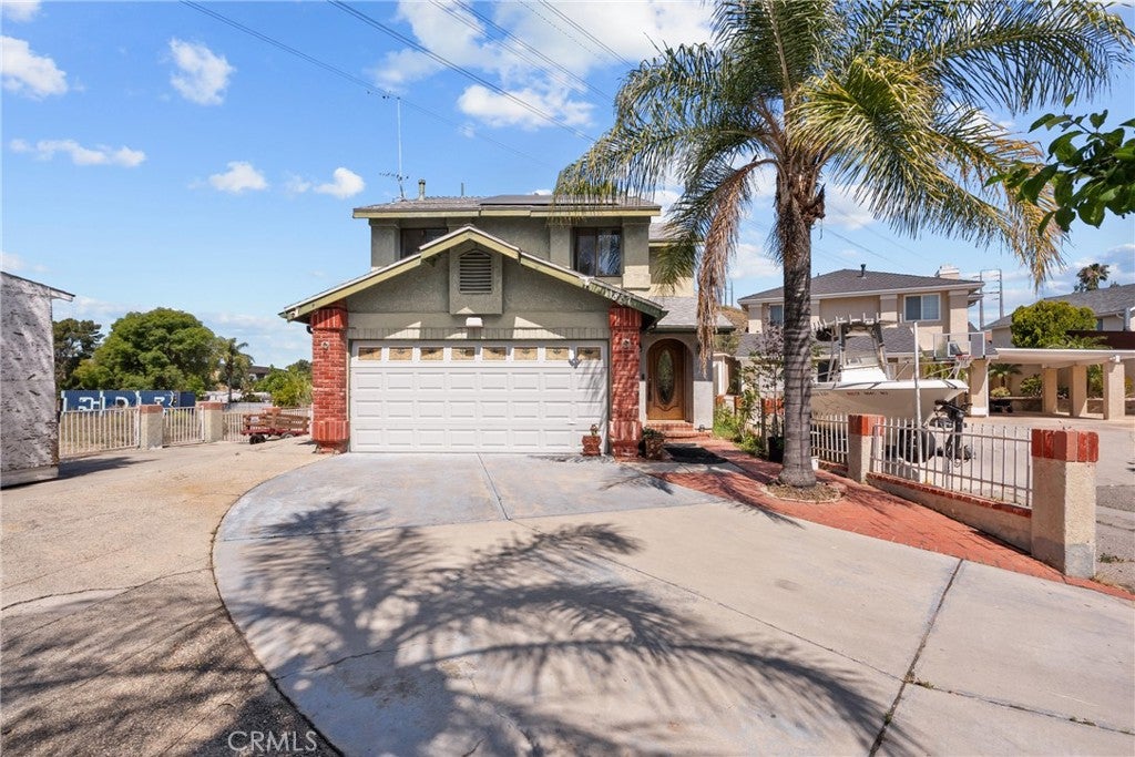11837 Hunnewell Ave, Sylmar CA 91342