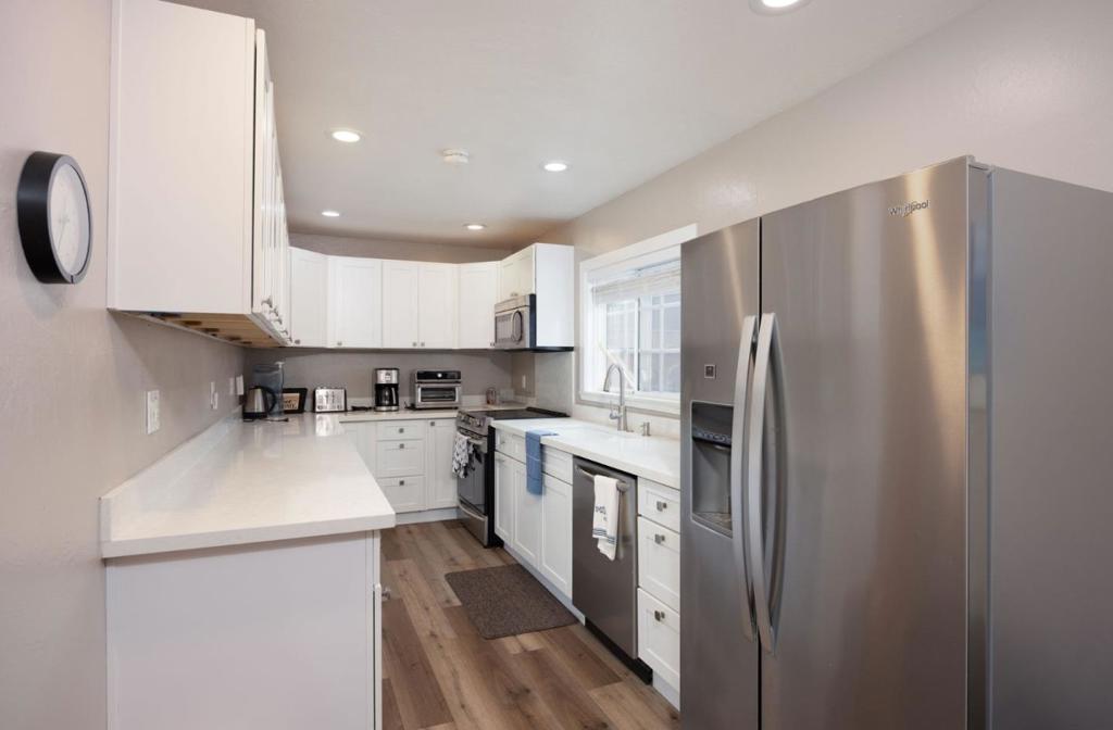 523 The Alameda