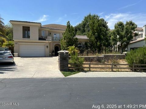 Photo of 367 Loire Valley Drive, Simi Valley, CA 93065 (MLS # 225004332) Photo of 367 Loire Valley Drive, Simi Valley, CA 93065 (MLS # 225004332)