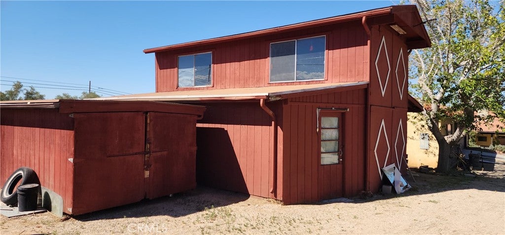 12116 E Avenue V10