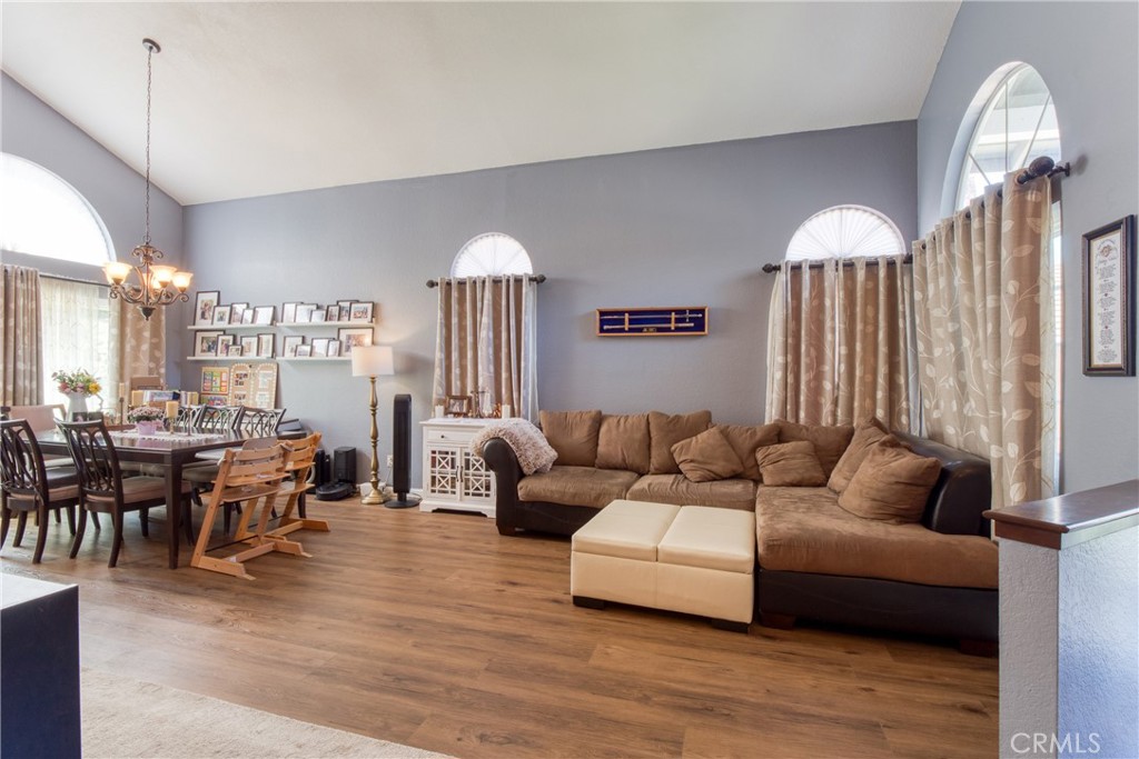 23903 Creekwood Drive