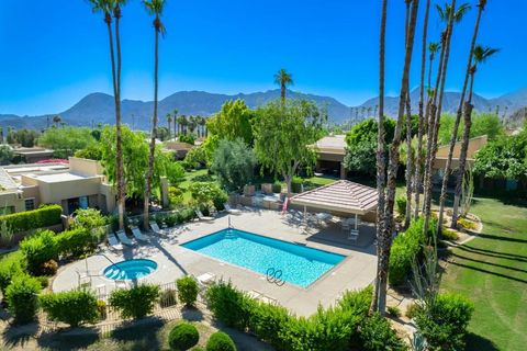 Photo of 73280 Rosewood Court, Palm Desert, CA 92260 (MLS # 219144368DA)