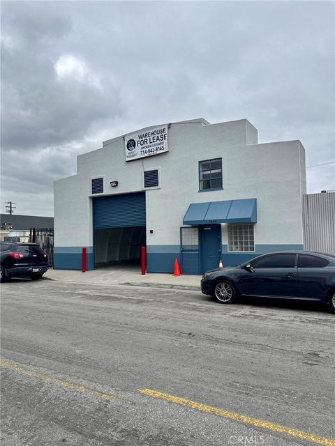 Photo of 1660 Hayes Avenue, Long Beach, CA 90813 (MLS # PW26081010)