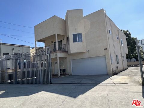 Photo of 520 Columbia Avenue, Los Angeles, CA 90017 (MLS # 26835097)