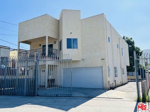 Photo of 520 Columbia Avenue, Los Angeles, CA 90017 (MLS # 26835097)
