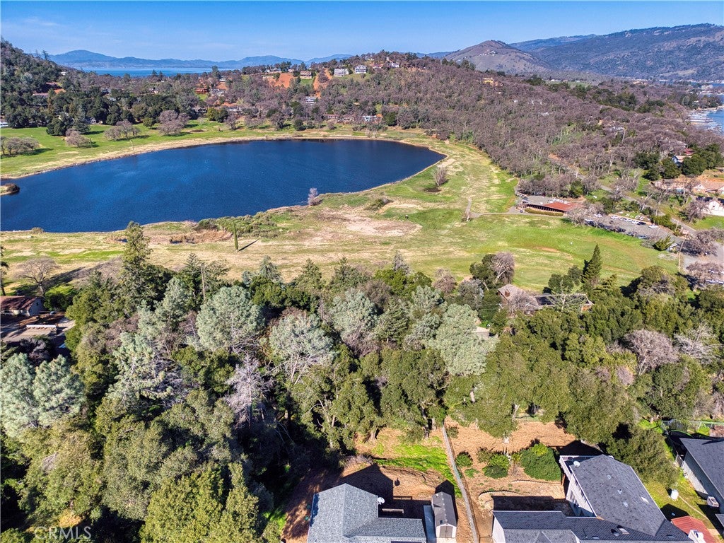 2999 Buckingham Dr.
