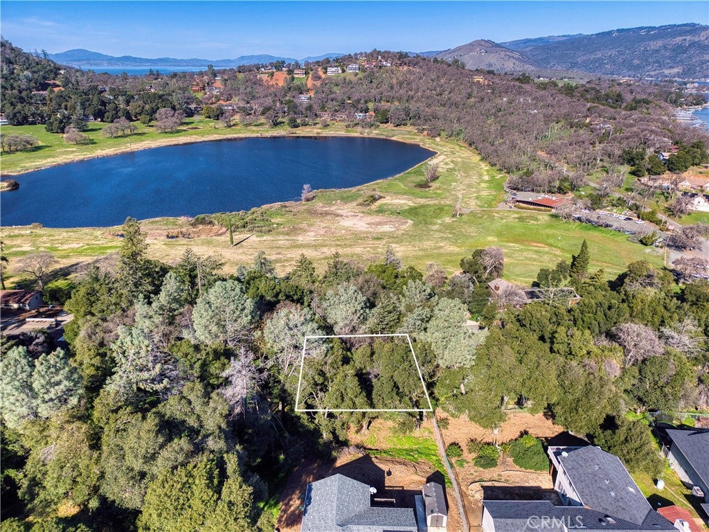 2999 Buckingham Dr.