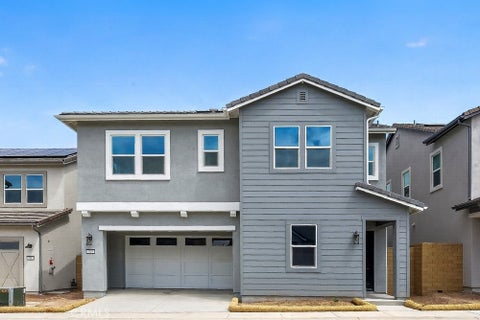 Photo of 205 Briar Moon LN, Irvine, CA 92618 (MLS # IG26109110)