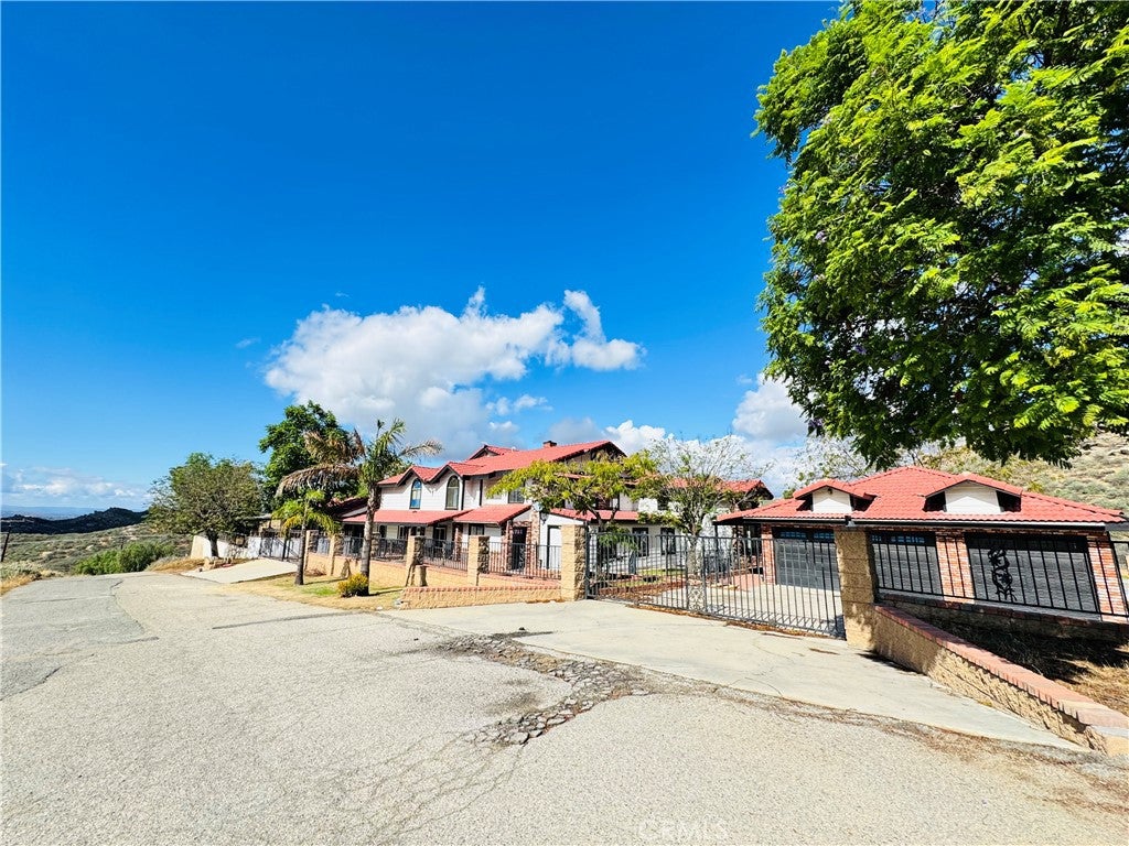 Properties 1 20510 Hill Top