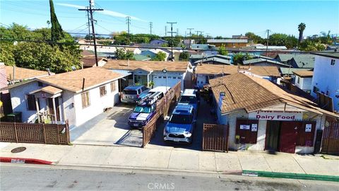 Photo of 5716 Maywood Ave, Maywood, CA 90270 (MLS # DW26015931)