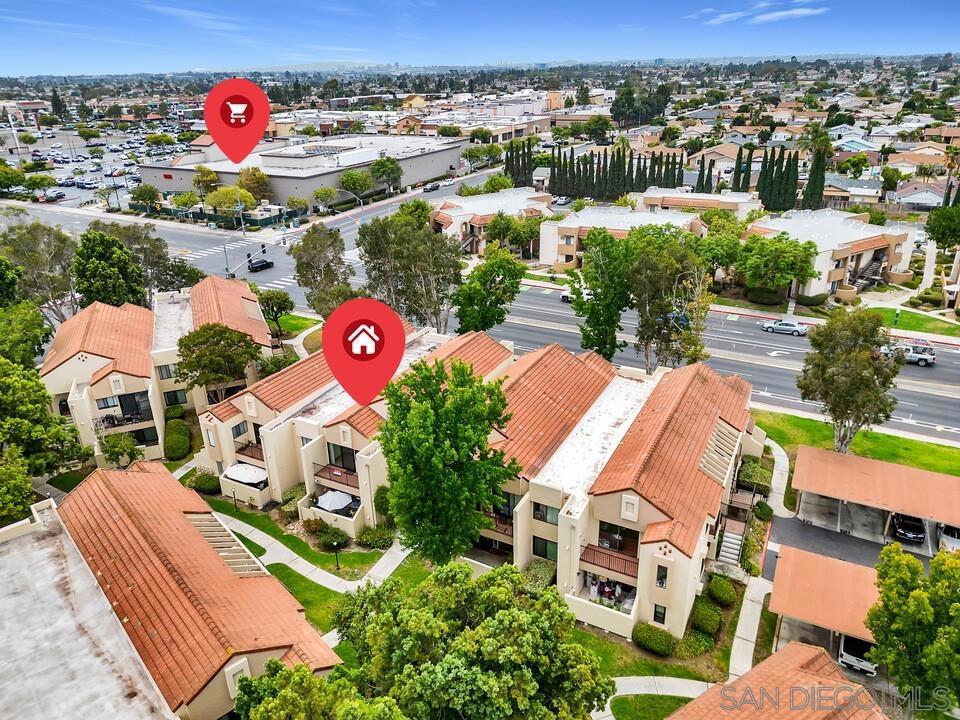 10805 Camino Ruiz
