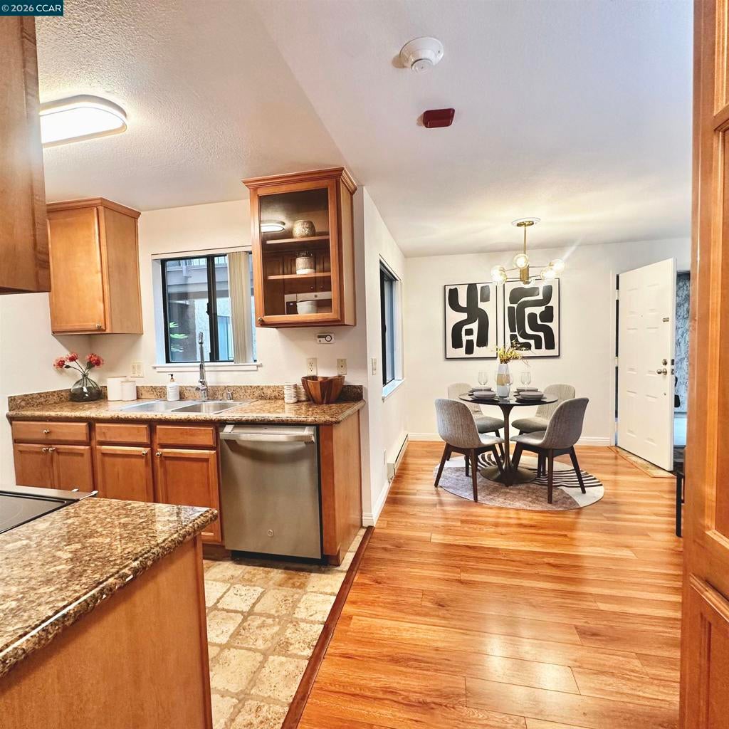 2250 Monroe St 131