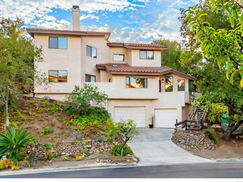 Photo of 28338 Meadow Glen Way W, Escondido, CA 92026 (MLS # NDP2608528)