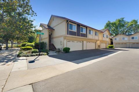 Photo of 536 Clardy Place, San Jose, CA 95117 (MLS # ML82039569)