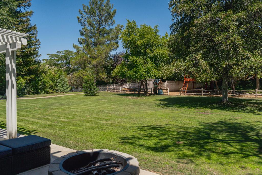 37254 Ironwood Drive