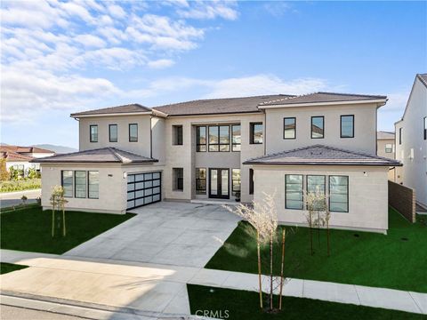 24152 West Corte Ala Valencia CA 91354