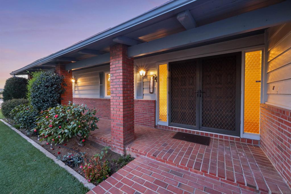 9515 Bonnie Lynn Way