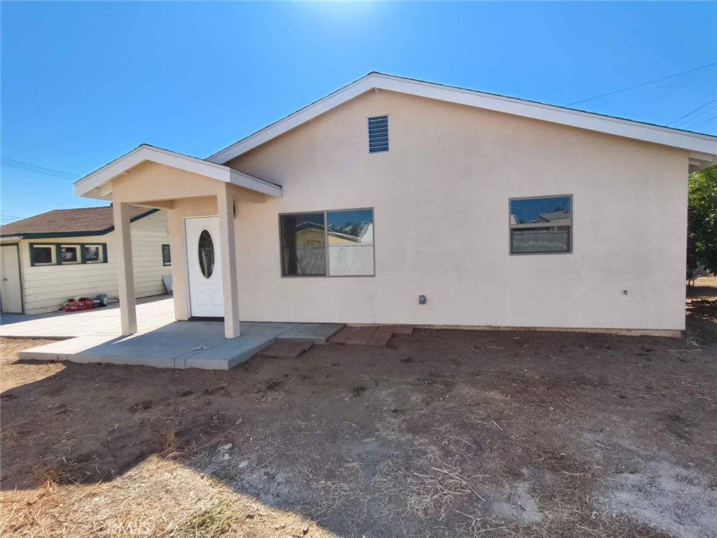 Welcome to this Brand New ADU. It offers 900 SF spacious living space, along with a porch measuring 23 SF. Thoughtfully designed, Brand new counter tops, the ADU features 2 bedrooms and 2 bathrooms. It uses solar energy and is on a separate electrical panel. With its own mailbox and mailing address, it has designated one parking space. 15711 1/2 Fairgrove Avenue is located in the center of La Puente. This Brand New ADU is close to shopping and a variety of restaurants.