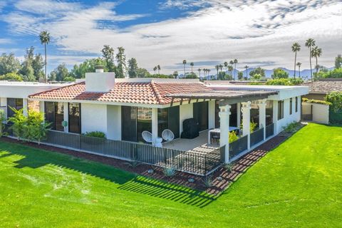 Photo of 7 Tulane Court, Rancho Mirage, CA 92270 (MLS # 219143839PS)