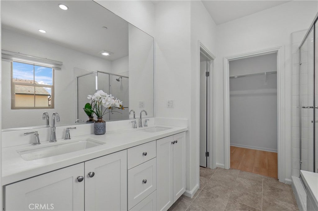 180 Frontier, Irvine CA 92620 - Photo 20