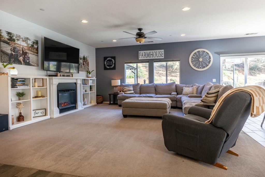 37 Laurel Court