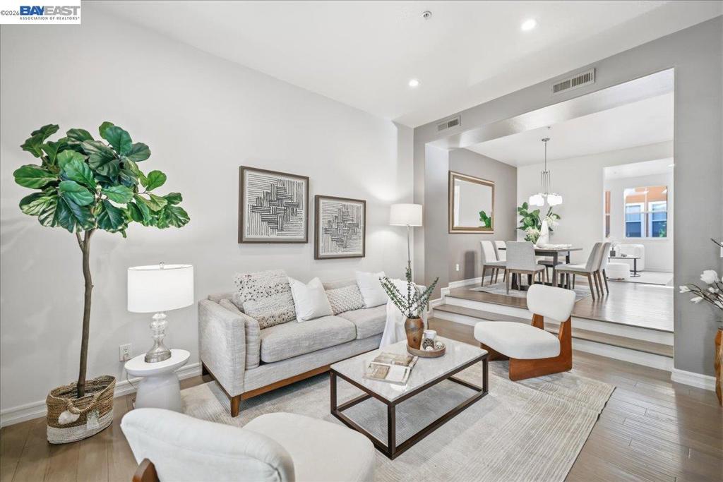 433 Camille Cir 15