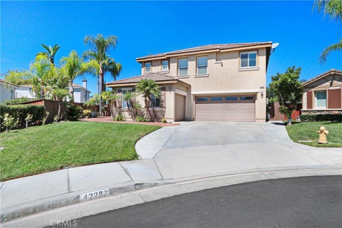 Photo of 42282 Regents Hill CIR, Temecula, CA 92592 (MLS # CV26182232)
