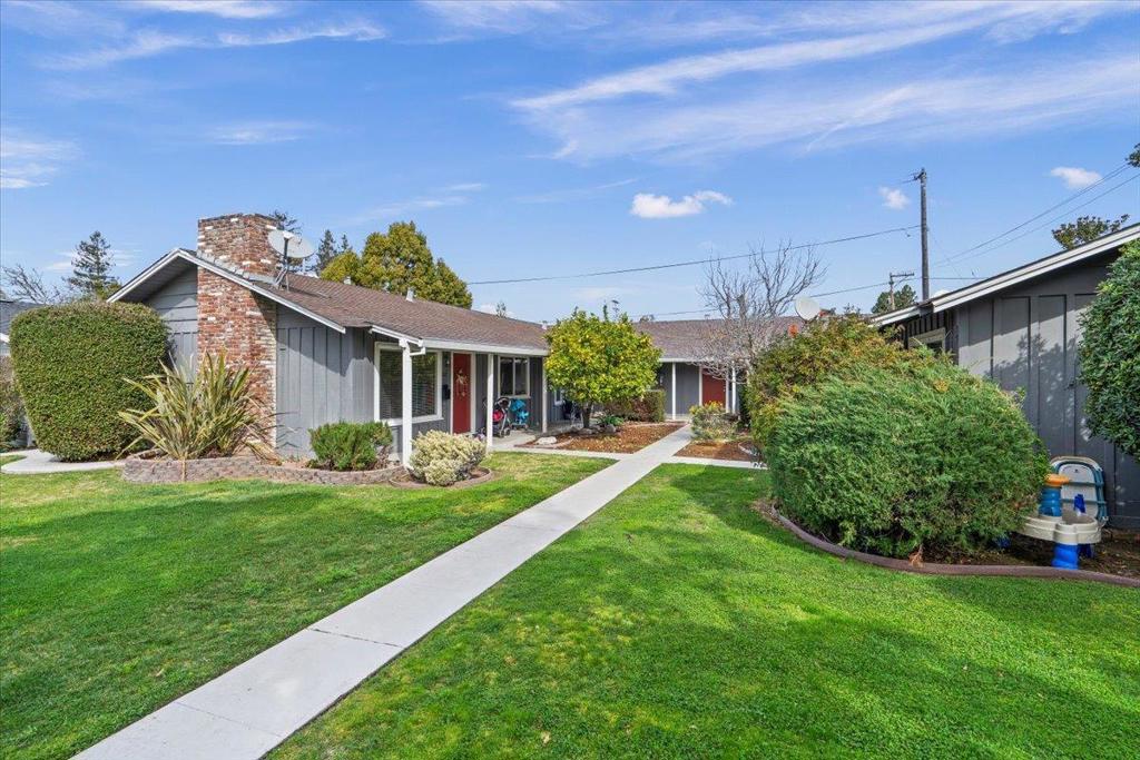 220 Loreto Street