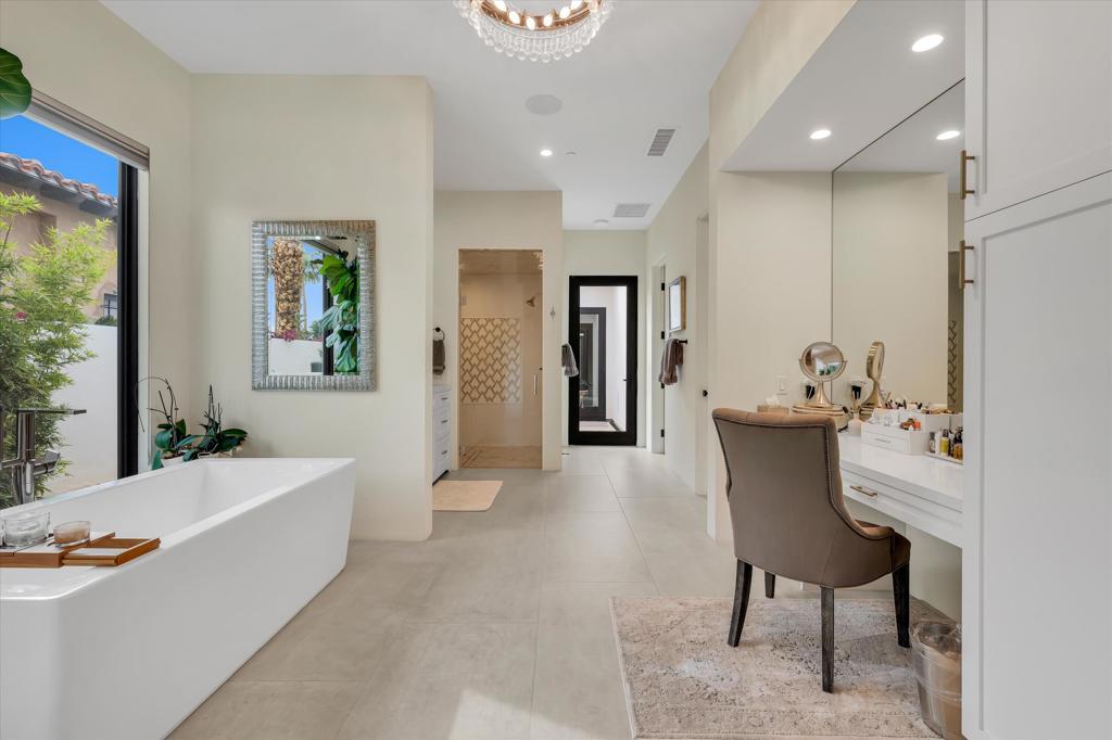 The Hideaway - Residential