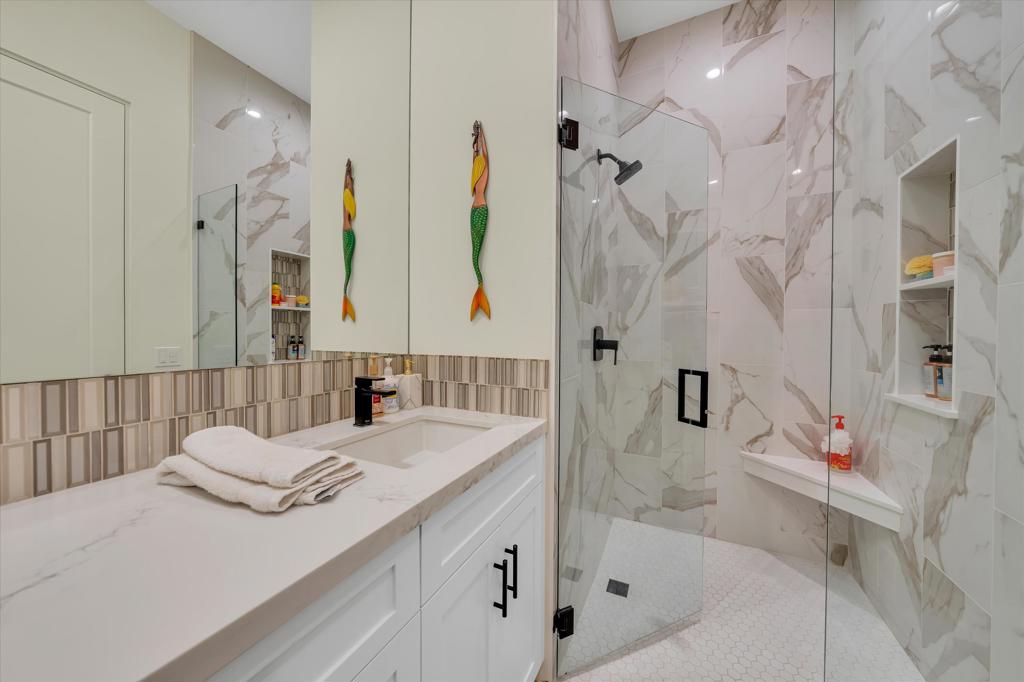 The Hideaway - Residential