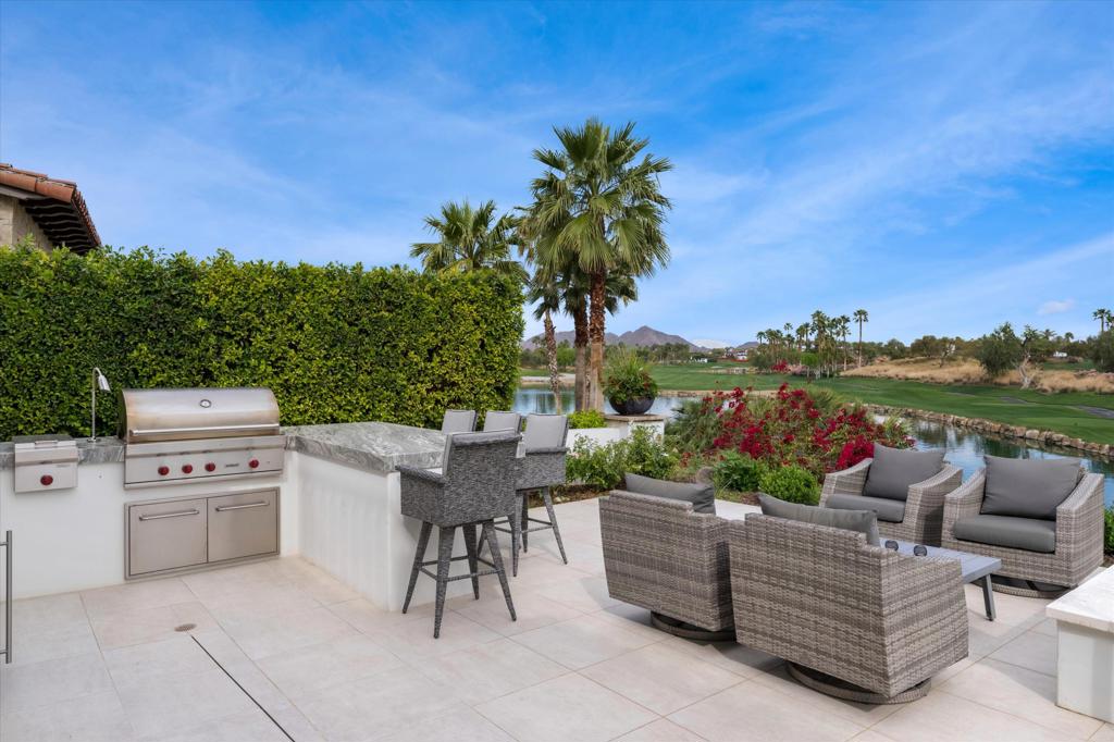 The Hideaway - Residential