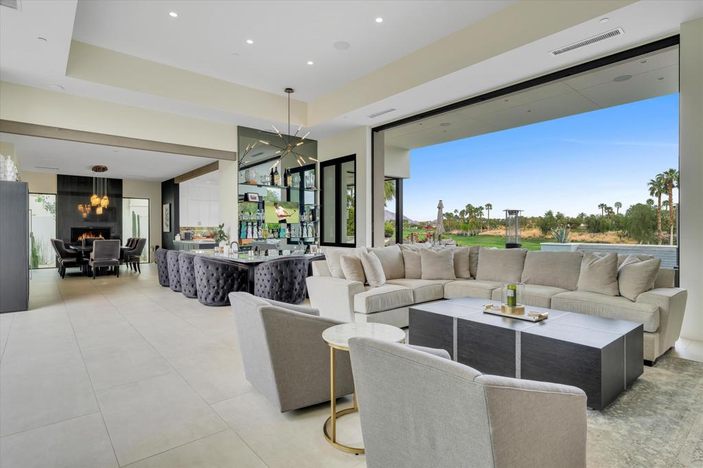 The Hideaway - Residential