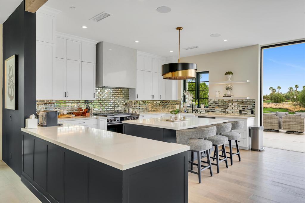 The Hideaway - Residential