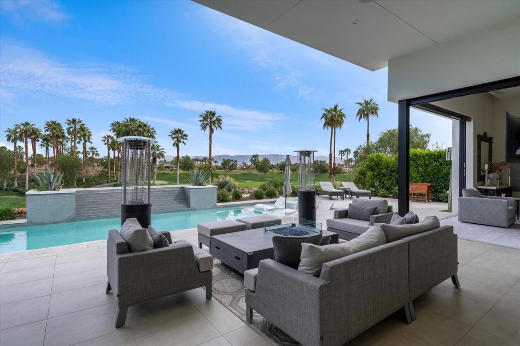 The Hideaway - Residential