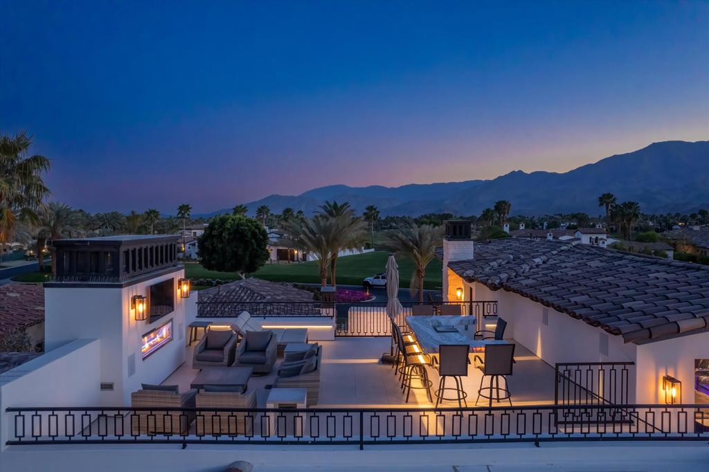 The Hideaway - Residential