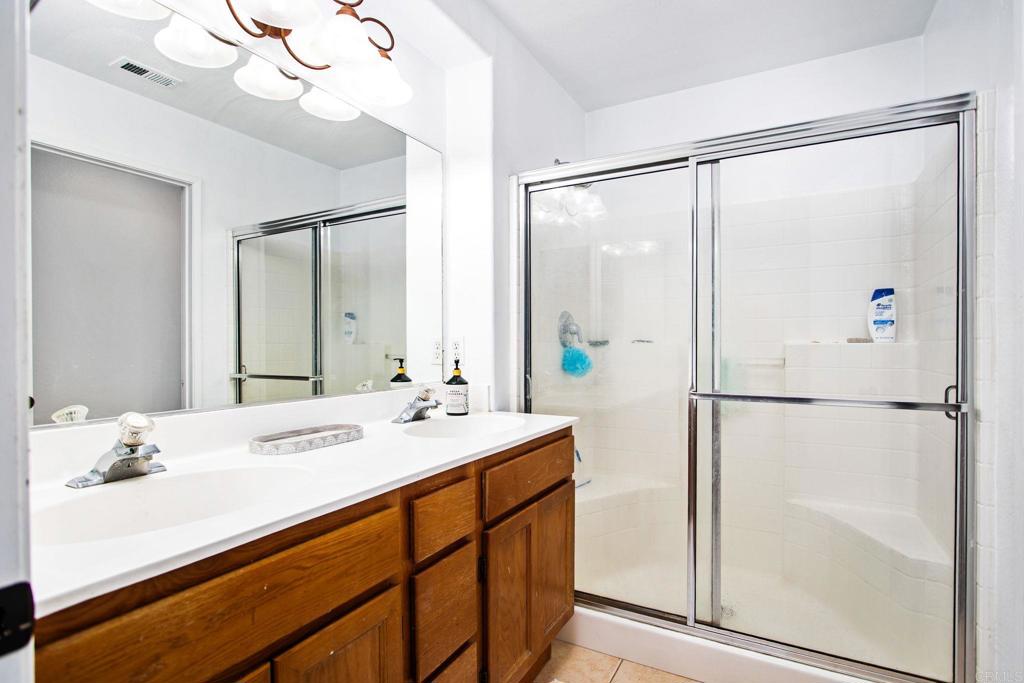 Hallmark Homes (748) - Residential