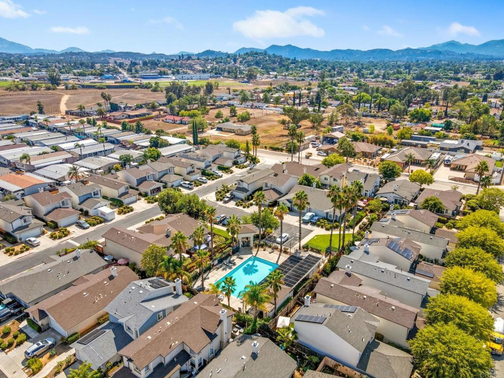 Hallmark Homes (748) - Residential