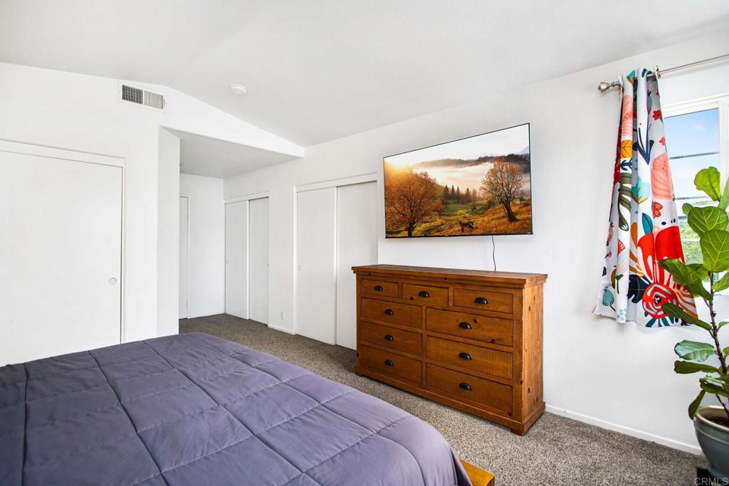 Hallmark Homes (748) - Residential