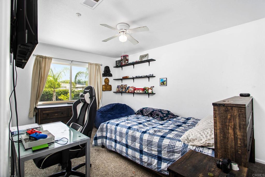 Hallmark Homes (748) - Residential