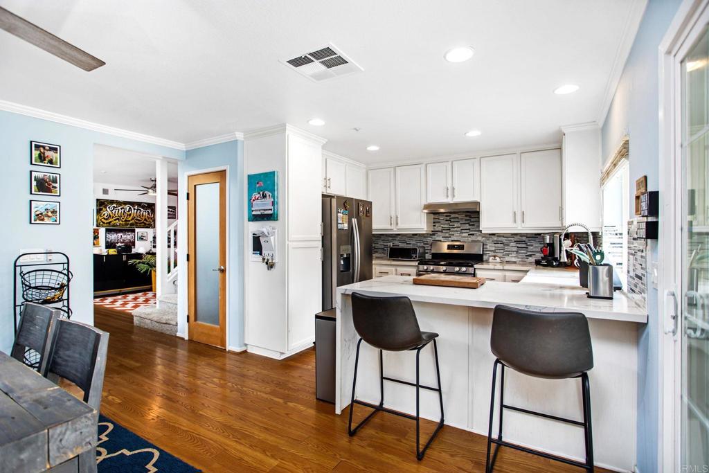 Hallmark Homes (748) - Residential