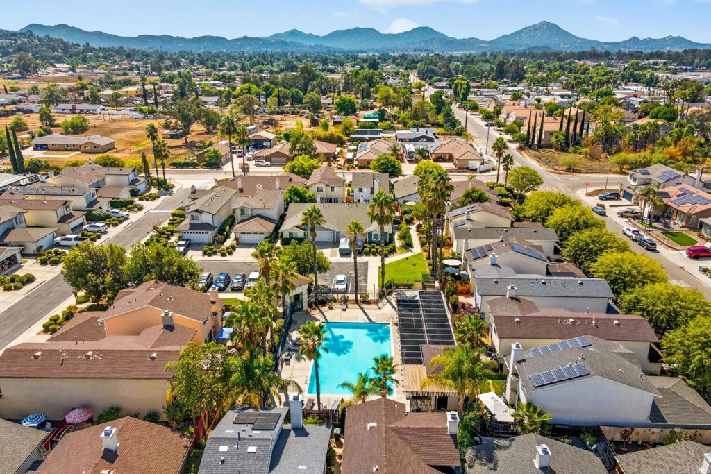 Hallmark Homes (748) - Residential