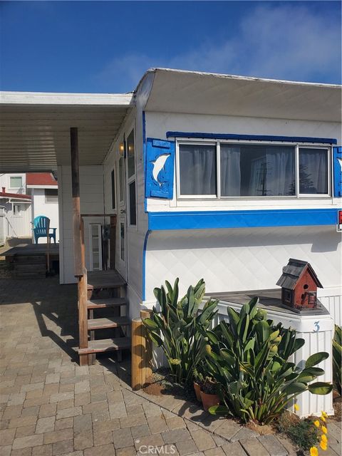 Photo of 233 Surf Street #3, Morro Bay, CA 93442 (MLS # SC25188166) Photo of 233 Surf Street #3, Morro Bay, CA 93442 (MLS # SC25188166)