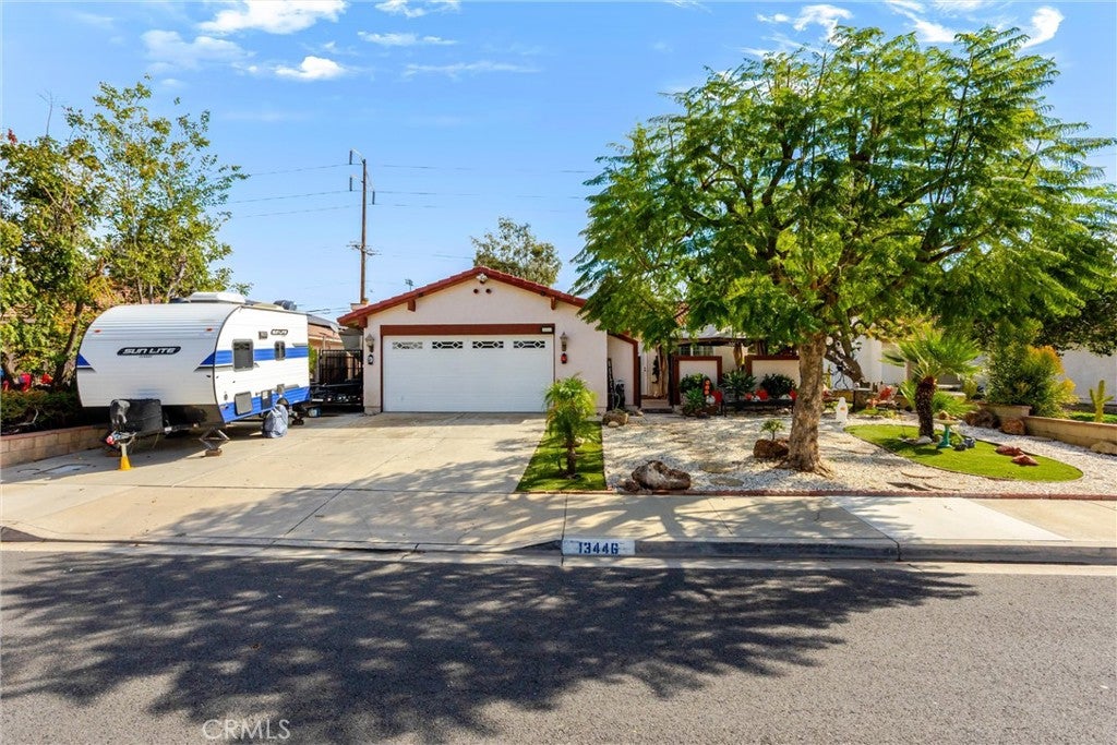 13446 Oak Dell