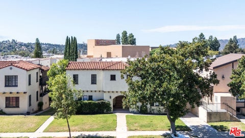 Photo of 1538 E Wilson Avenue, Glendale, CA 91206 (MLS # 26103340)