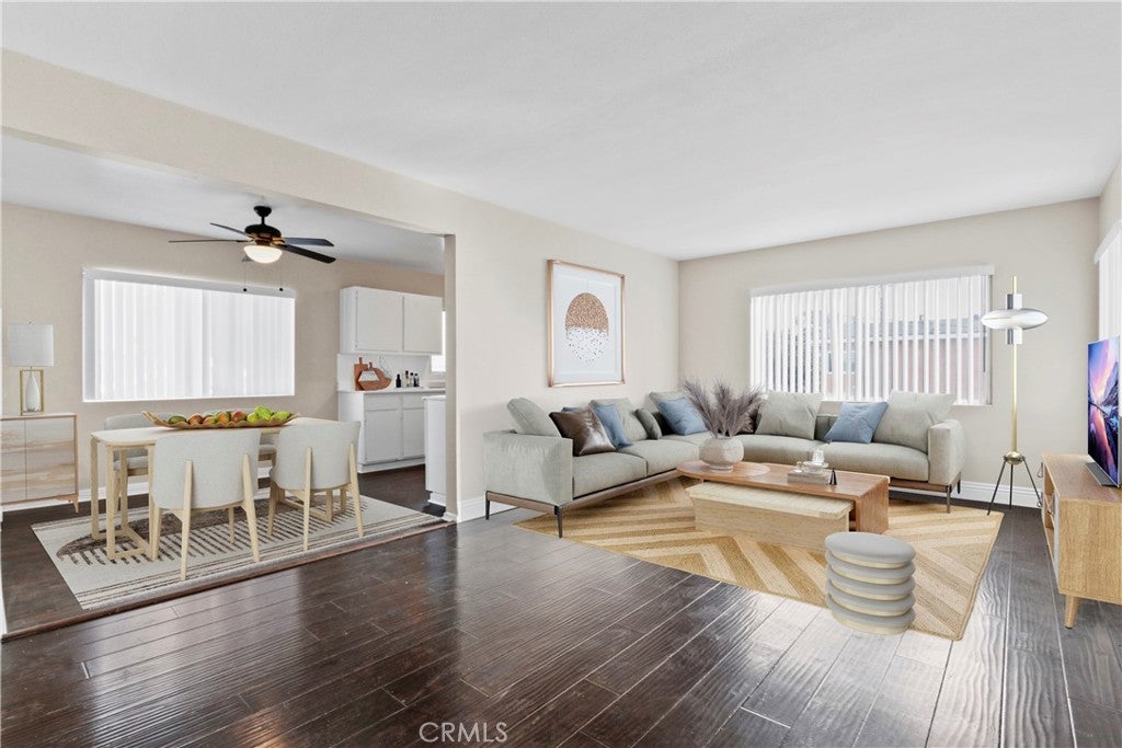 473 E 55th Street