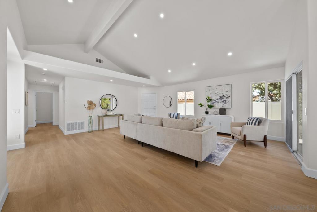 4742 Collinos