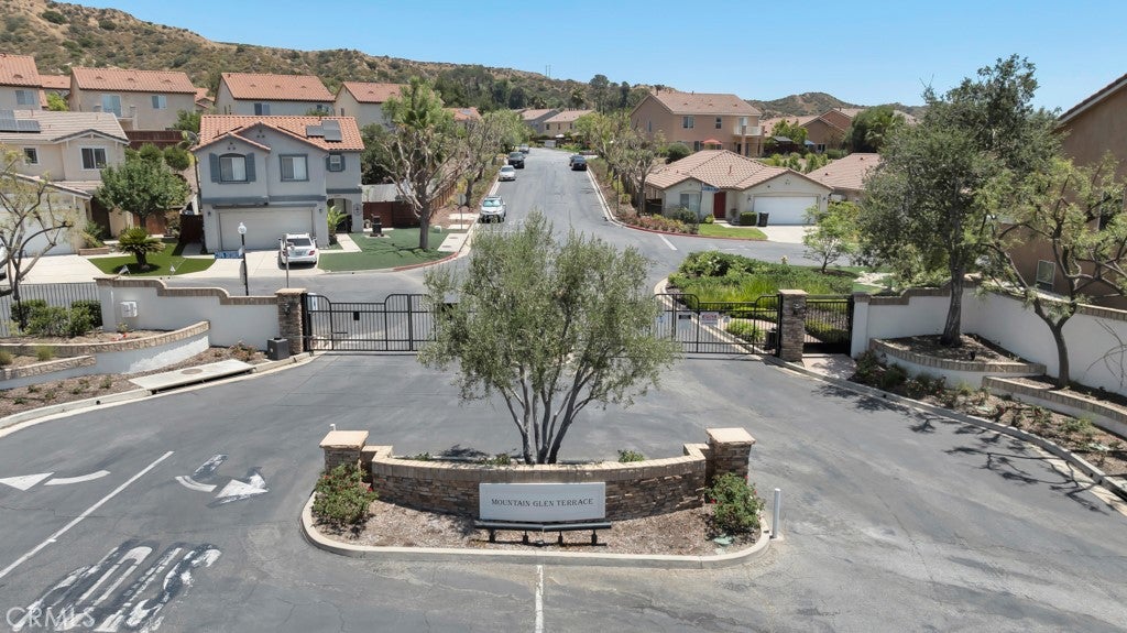 13254 La Tierra Way