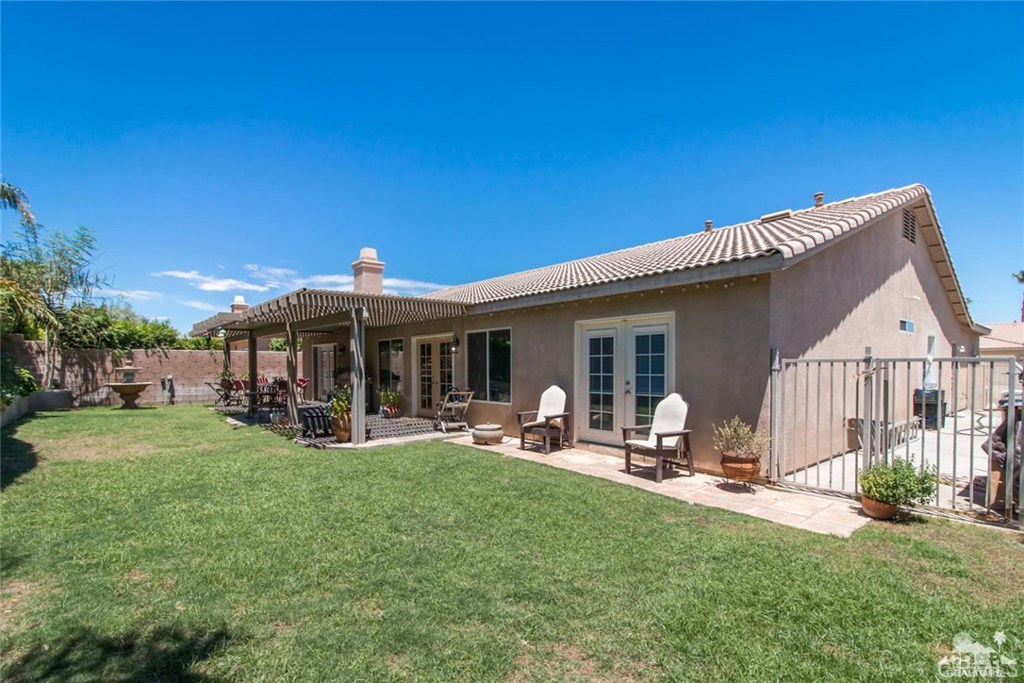 Las Brisas North - Residential