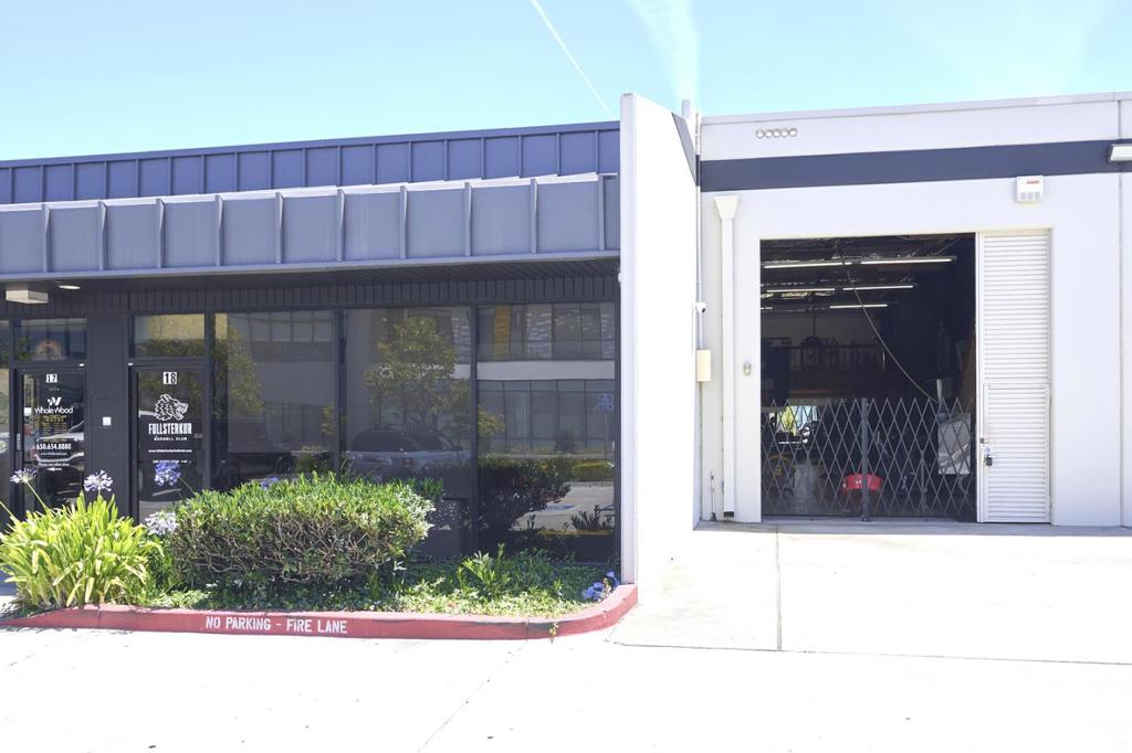 1100 Industrial Road 18